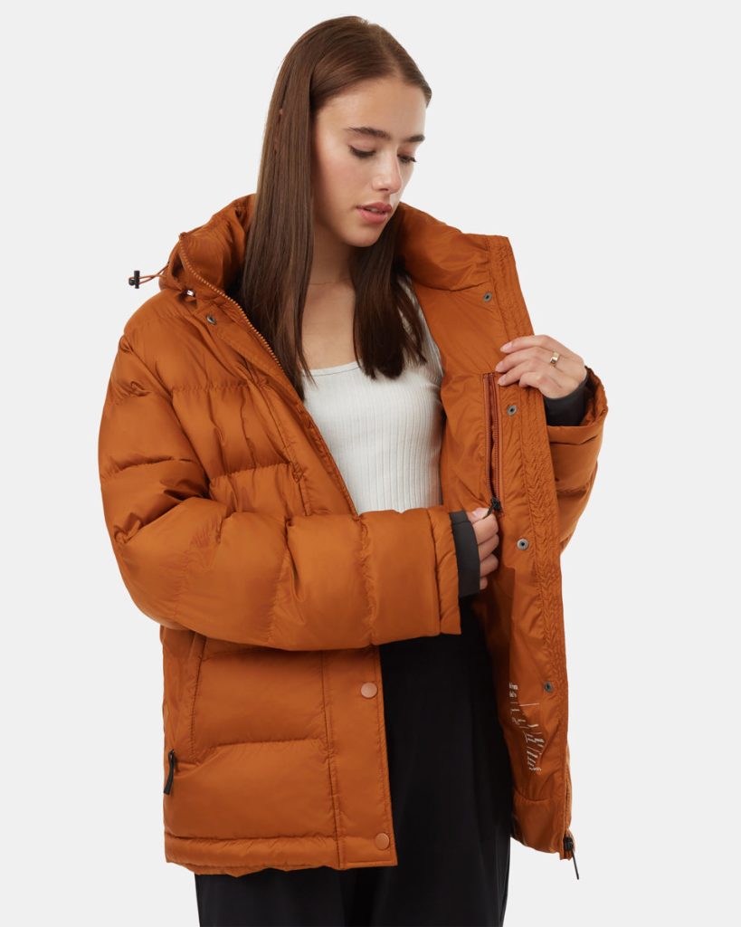 Ungendered Cloud Shell Mid-Length Puffer - Image 4