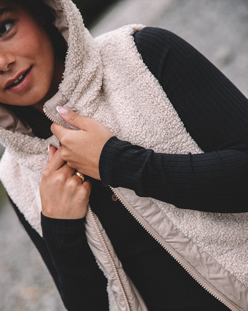 Collins Vest - Image 6